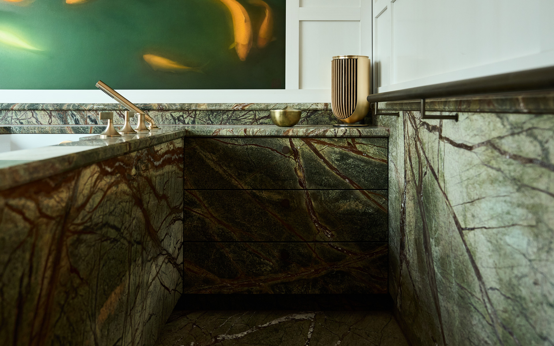 katharina-kamm-raumkultur-interiordesign-tegernee-bad-marmor-gruen