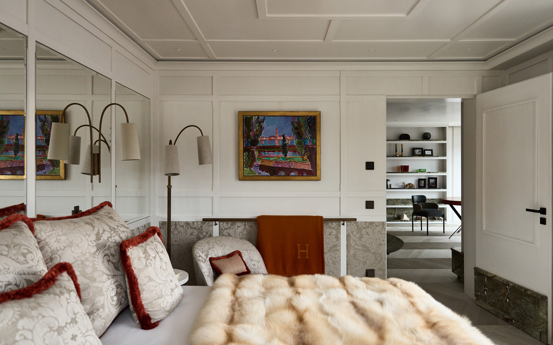 katharina-kamm-raumkultur-interiordesign-tegernee-schlafzimmer-holzvertaefelung-2