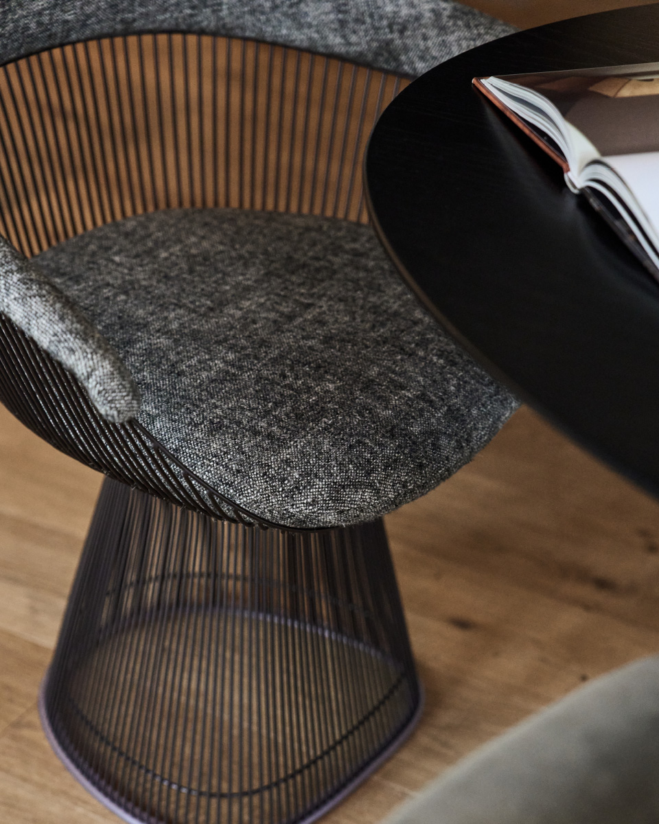 katharina-kamm-raumkultur-interiordesign-modern-classics-platner-detail